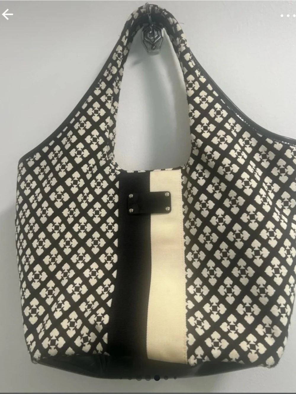 Kate Spade Black & Cream Patterned shoulder hobo Bag - comfortable to carrry
